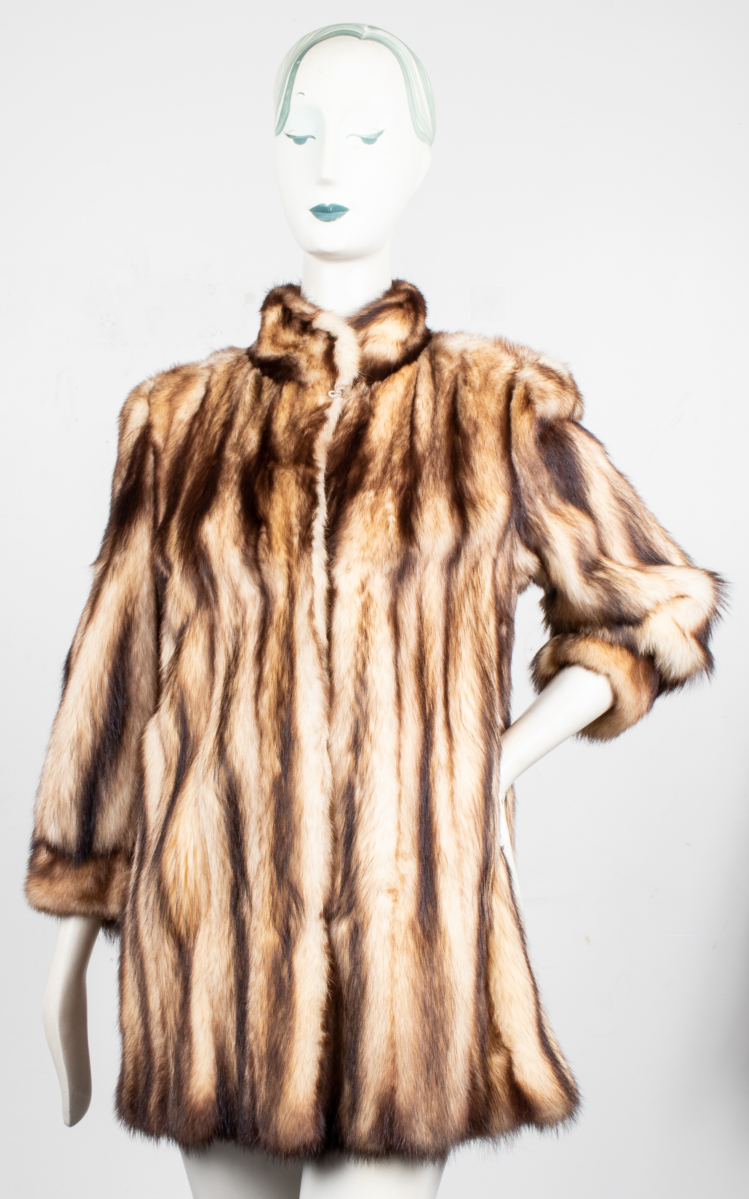 FURRARI FITCH FUR COAT Furrari