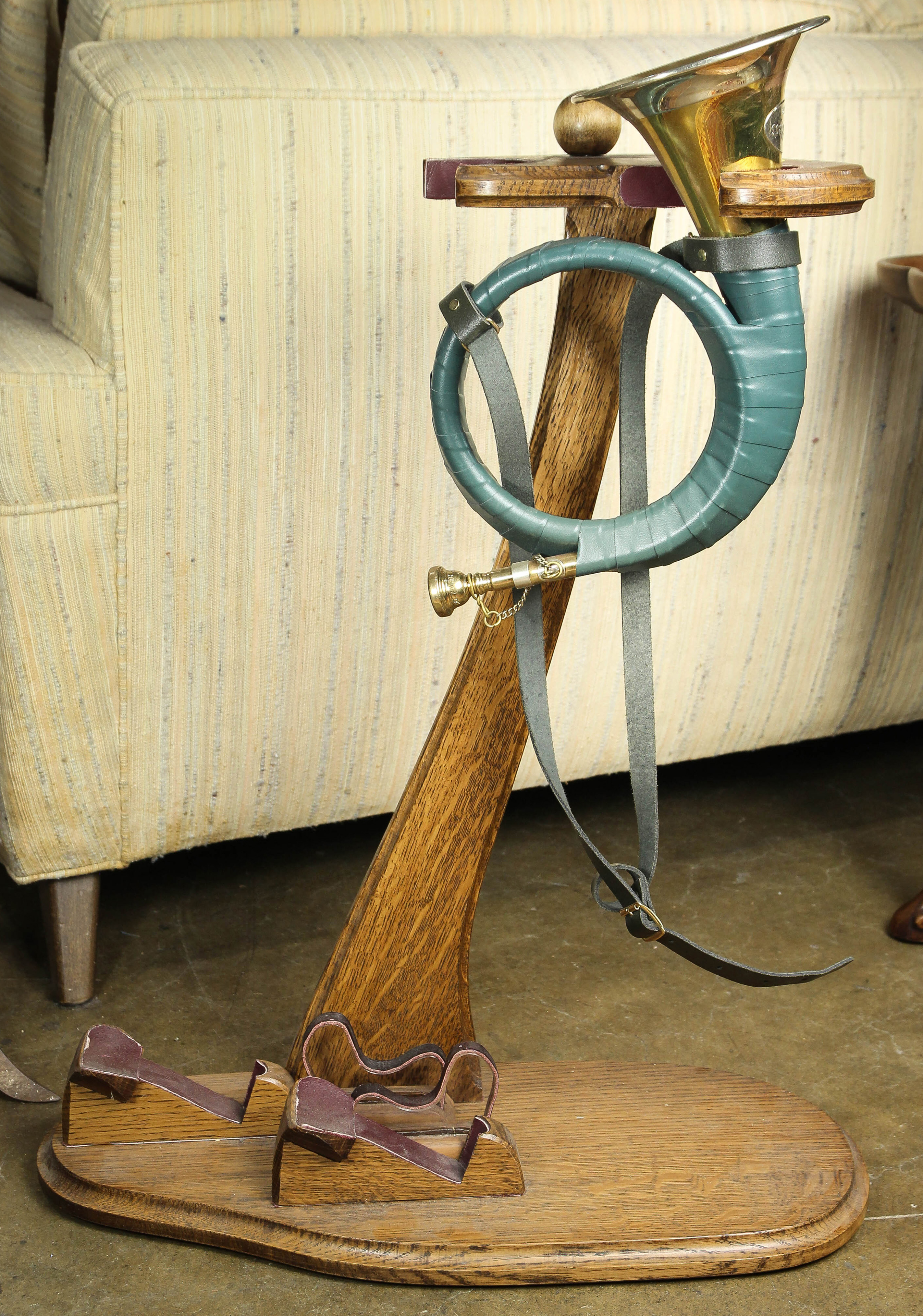 FURST PLESS INSTRUMENT WITH STAND