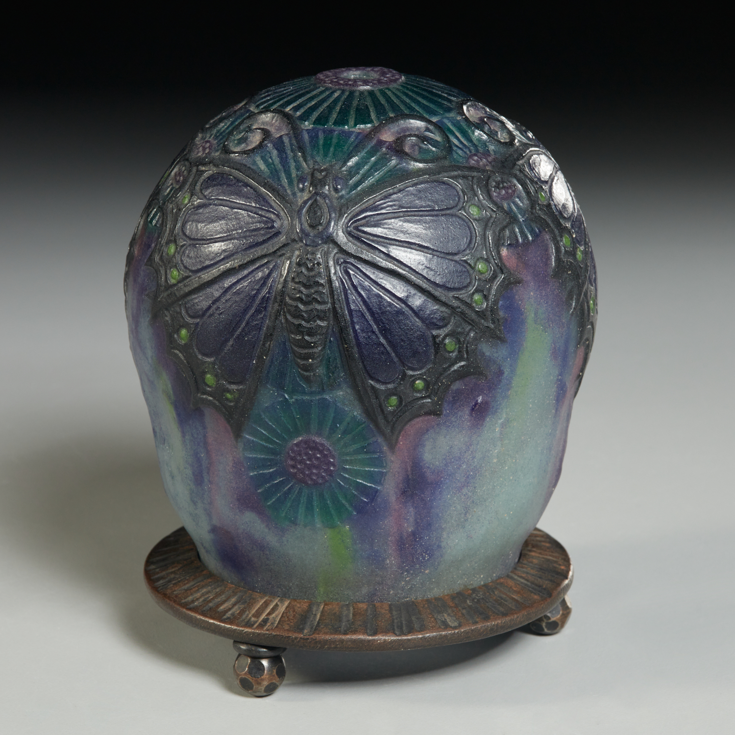 G ARGY ROUSSEAU, PATE DE VERRE LAMP