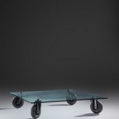 Gae Aulenti
(1927-2012)
'Tavol