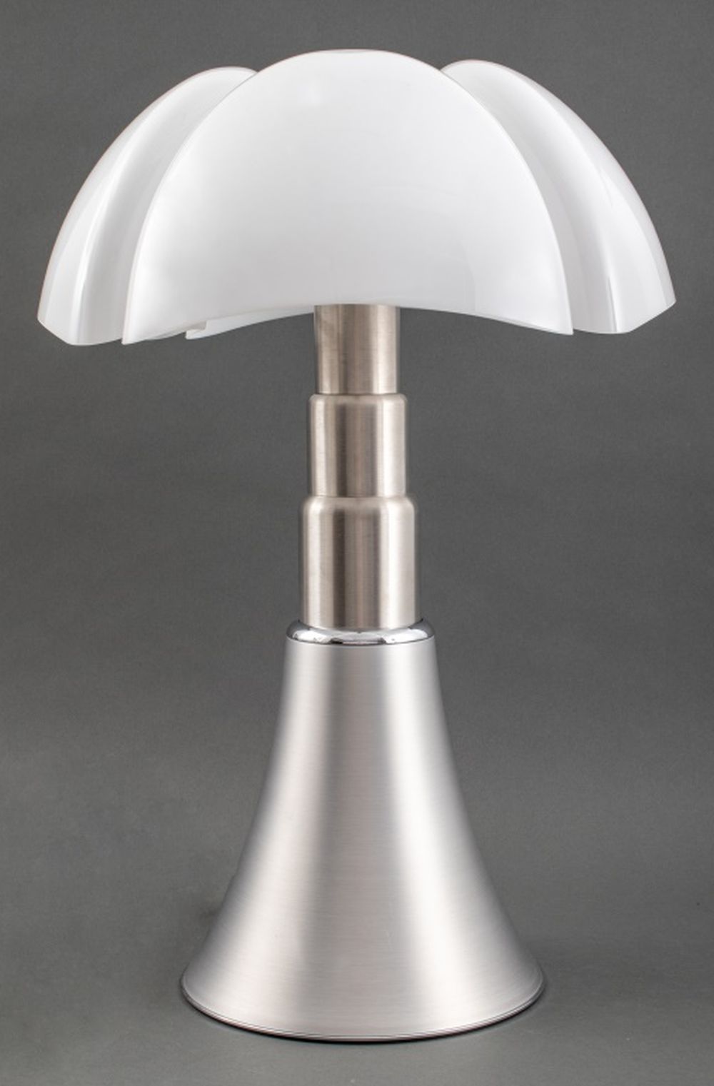 GAE AULENTI MARTINELLI LUCE