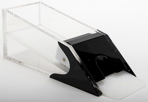 GAFFED PRISM SHOE.Gaffed Prism