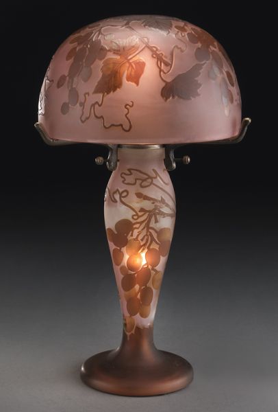 Galle cameo glass table lamp with