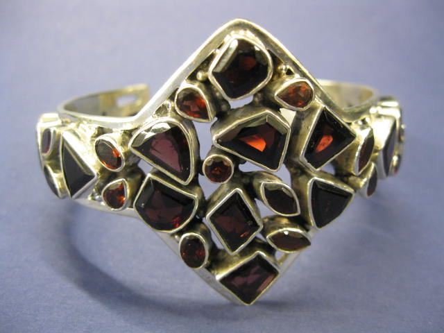 Garnet Bracelet 41 rich gems in