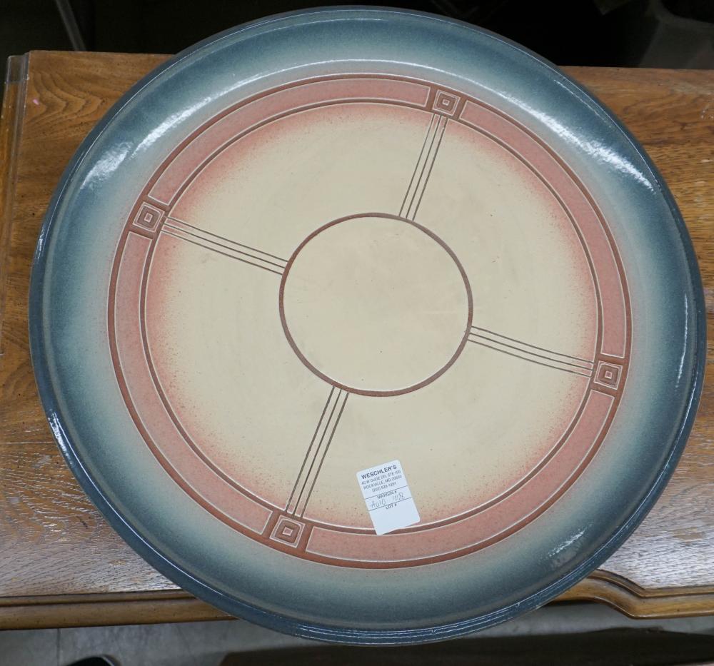 GARRY CHILDS CERAMIC CHARGER, D: 21