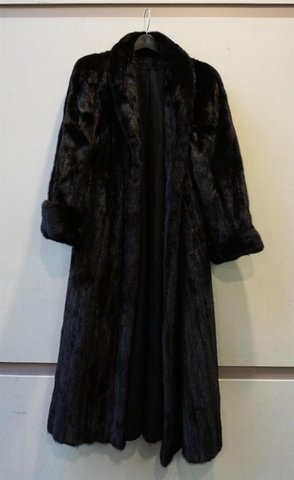 GARTENHAUS BROWN MINK