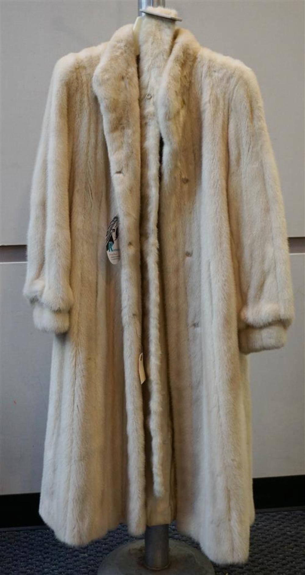 GARTENHAUS FULL-LENGTH WHITE MINK