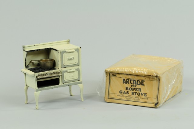 GAS STOVE Arcade cast iron