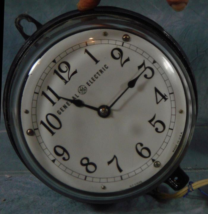 GE glass & bakelite outdoor