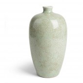 GE-TYPE CRACKLE-GLAZED VASE
QI