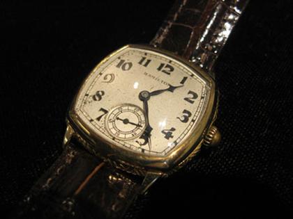 Gentleman' Hamilton gold square