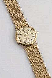 GENTLEMAN'S 14-KARAT YELLOW-GO