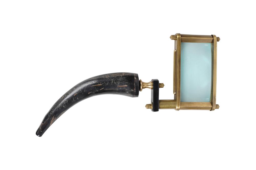 GENTLEMAN'S MAGNIFYING
