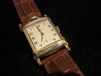Gentleman's Omega yellow gold