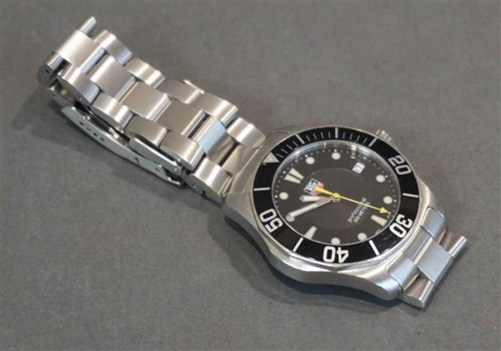 GENTLEMAN'S TAG HEUER AQUARACER