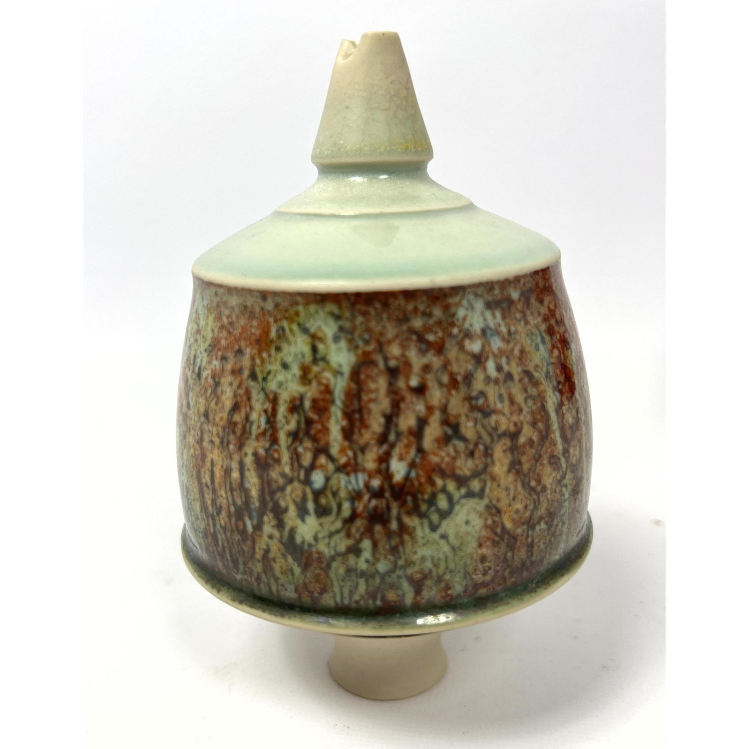 GEOFFREY SWINDELL Porcelain Cabinet