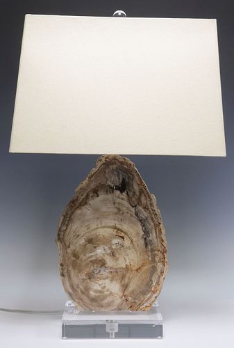 GEOLOGICAL PETRIFIED WOOD