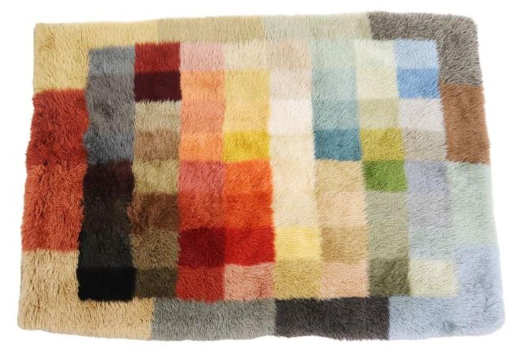 GEOMETRIC FLOKATI SHAG RUG, 7'5"