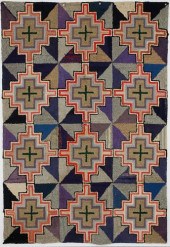 GEOMETRIC PATTERN HOOKED RUG,