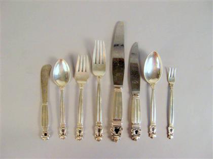 Georg Jensen 'Acorn' pattern