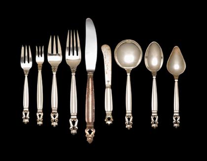 Georg Jensen 'Acorn' pattern