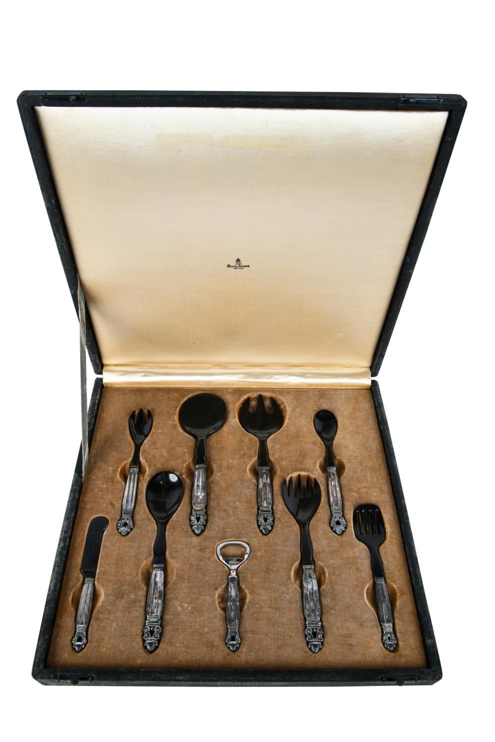 GEORG JENSEN NINE-PIECE SERVING