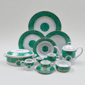 GEORGE BRIARD PORCELAIN DINNER
