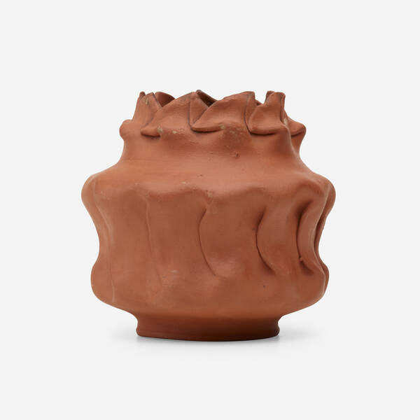George E. Ohr. Vase. 1906, bisque