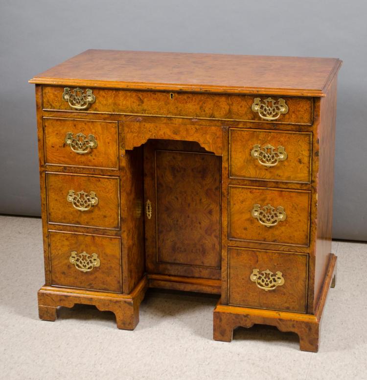 GEORGE I STYLE BURL WALNUT KNEEHOLE