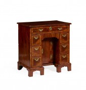GEORGE I WALNUT KNEEHOLE DRESS