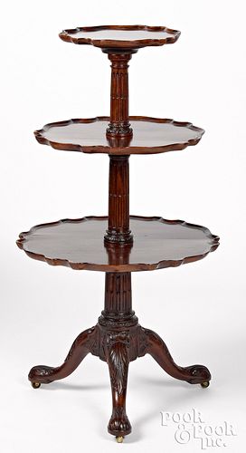 GEORGE II CARVED MAHOGANY