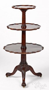 GEORGE II CARVED MAHOGANY DUMB