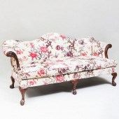 GEORGE II CARVED MAHOGANY SOFA