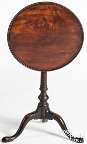 GEORGE II MAHOGANY CANDLESTAND