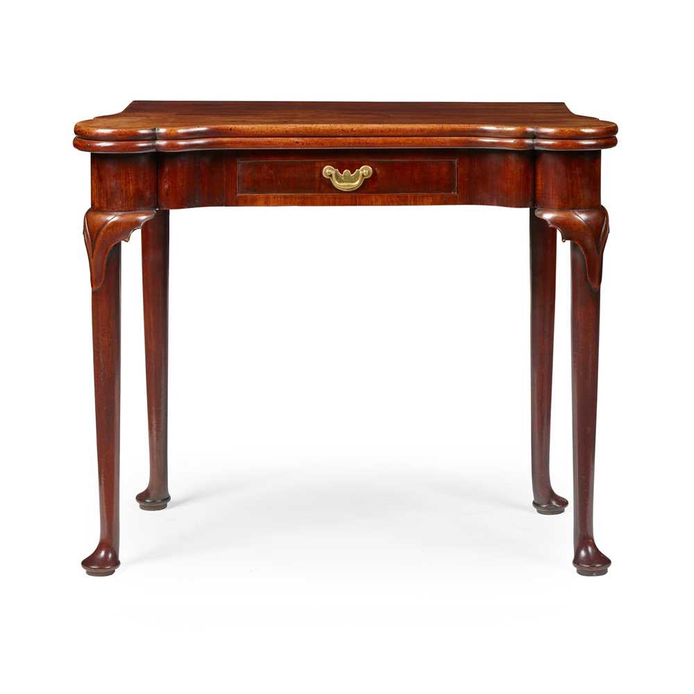 GEORGE II MAHOGANY CARD TABLE MID