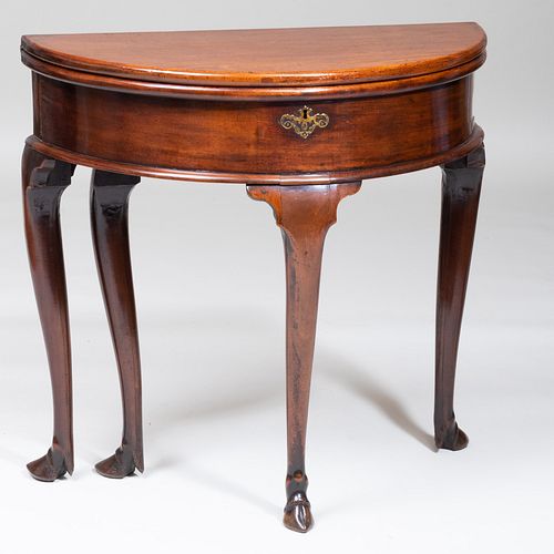 GEORGE II MAHOGANY FOLD OVER TEA