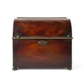 GEORGE II MAHOGANY LIQUOR CASE