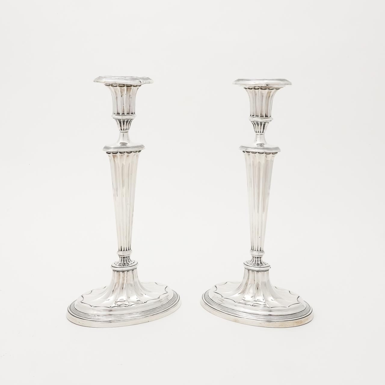GEORGE II MAHOGANY MARBLE TOP