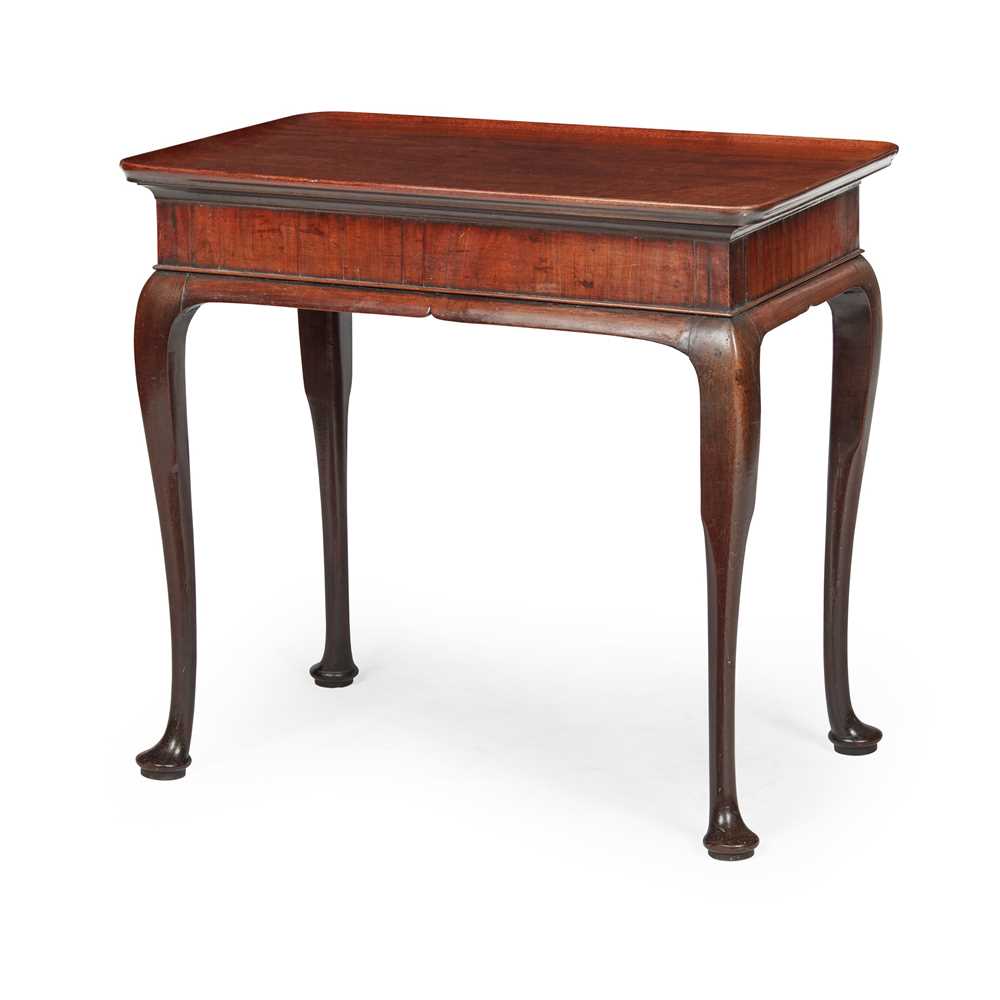 GEORGE II MAHOGANY TRAY TOP TEA