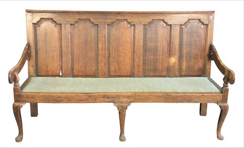 GEORGE II OAK BENCH, HAVING PANEL