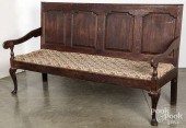 GEORGE II OAK SETTLE BENCH, MI