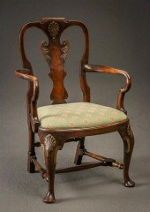 GEORGE II PARTIAL GILT WALNUT