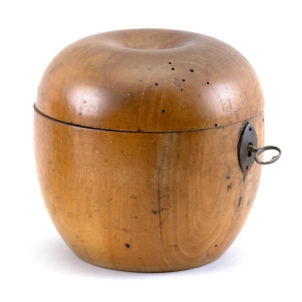 GEORGE III APPLE-FORM TEA CADDY