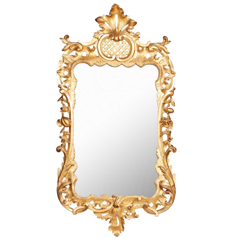 GEORGE III CARVED GILTWOOD MIRROR