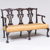 GEORGE III CARVED MAHOGANY TRI