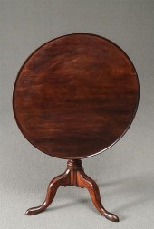 GEORGE III DISHED TILT-TOP TRI