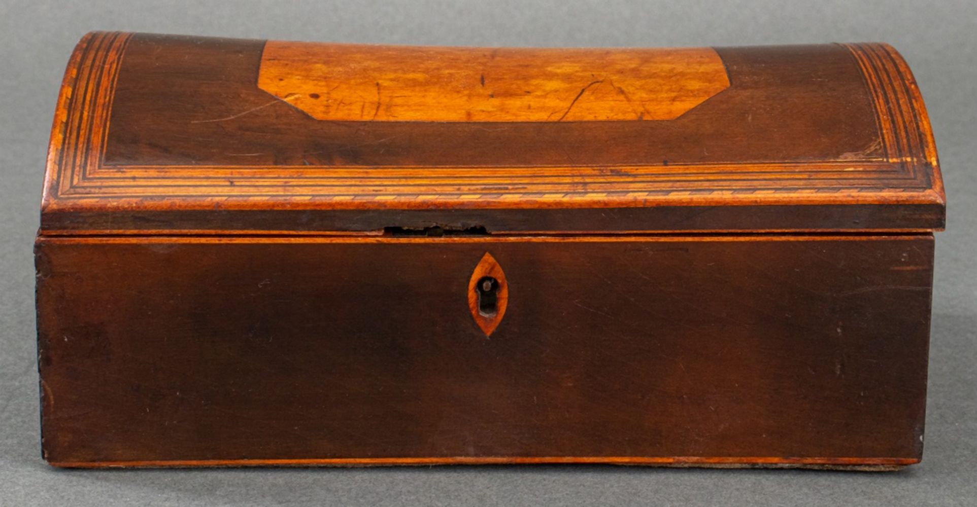 GEORGE III MAHOGANY AND SATINWOOD