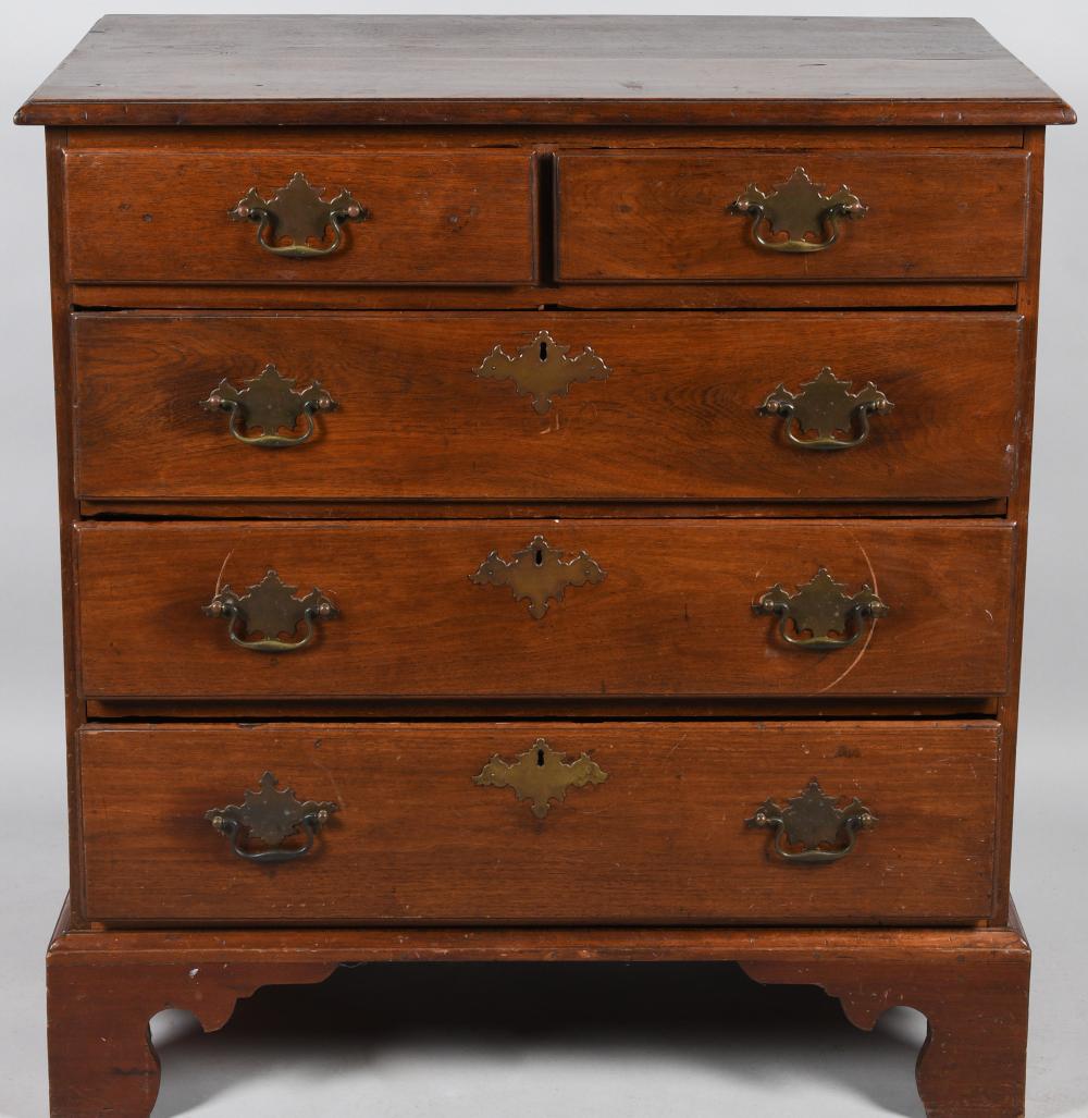 GEORGE III MAHOGANY CHEST OF