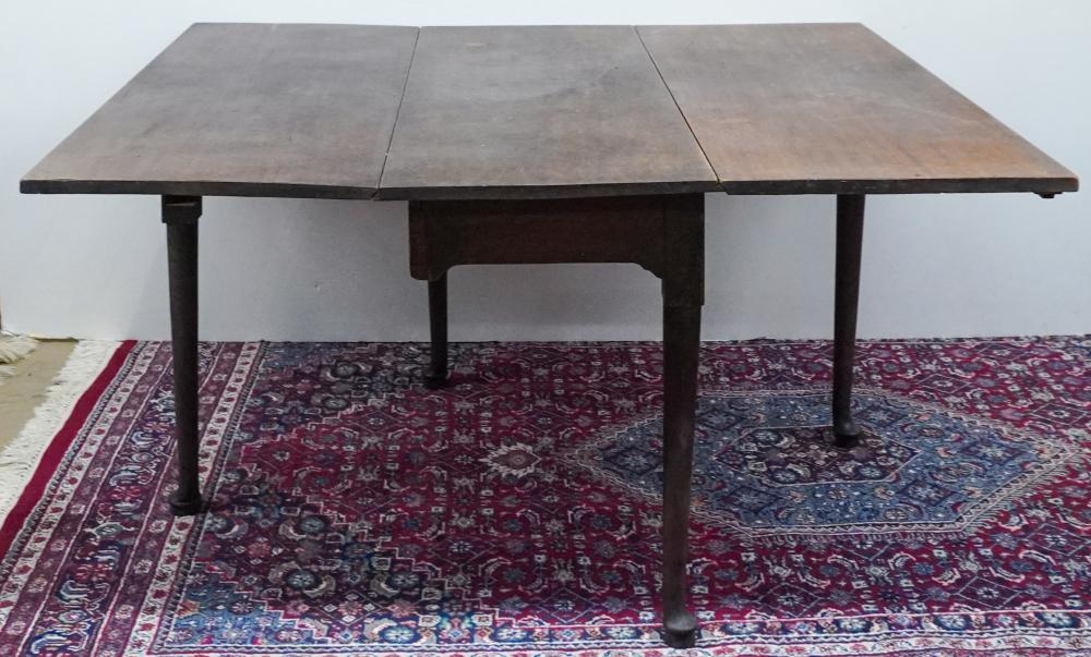 GEORGE III MAHOGANY DROP LEAF