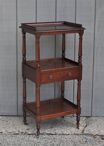 GEORGE III MAHOGANY ETAGEREwith one